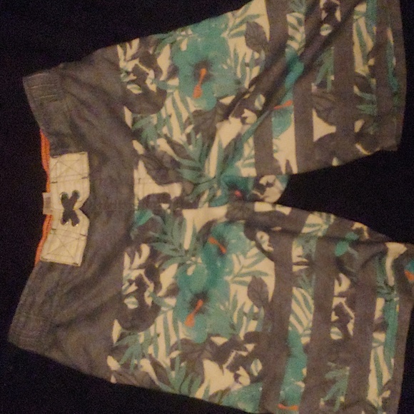Used Floral print, boys swim shorts, medium (8-10), brand: Cherokee - Picture 2 of 4